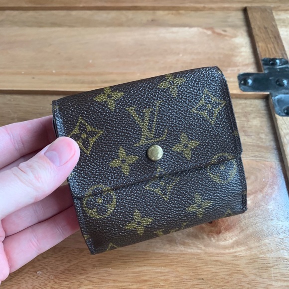 Authentic Louis Vuitton Wallet - Picture 3 of 16
